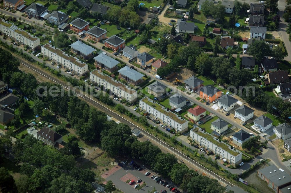 Berlin from the bird's eye view: Single-family residential area of settlement in Heiligensee in Berlin in Germany