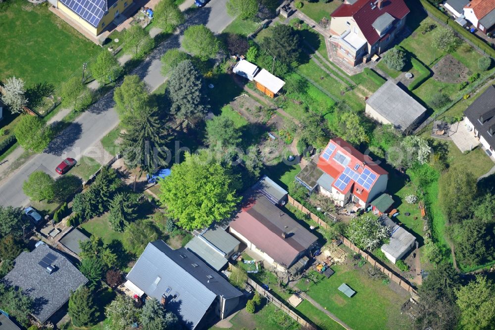 Aerial image Berlin Kaulsdorf - Single family house residential area at the Bergedorfer road in 12621 BERLIN Kaulsdorf south