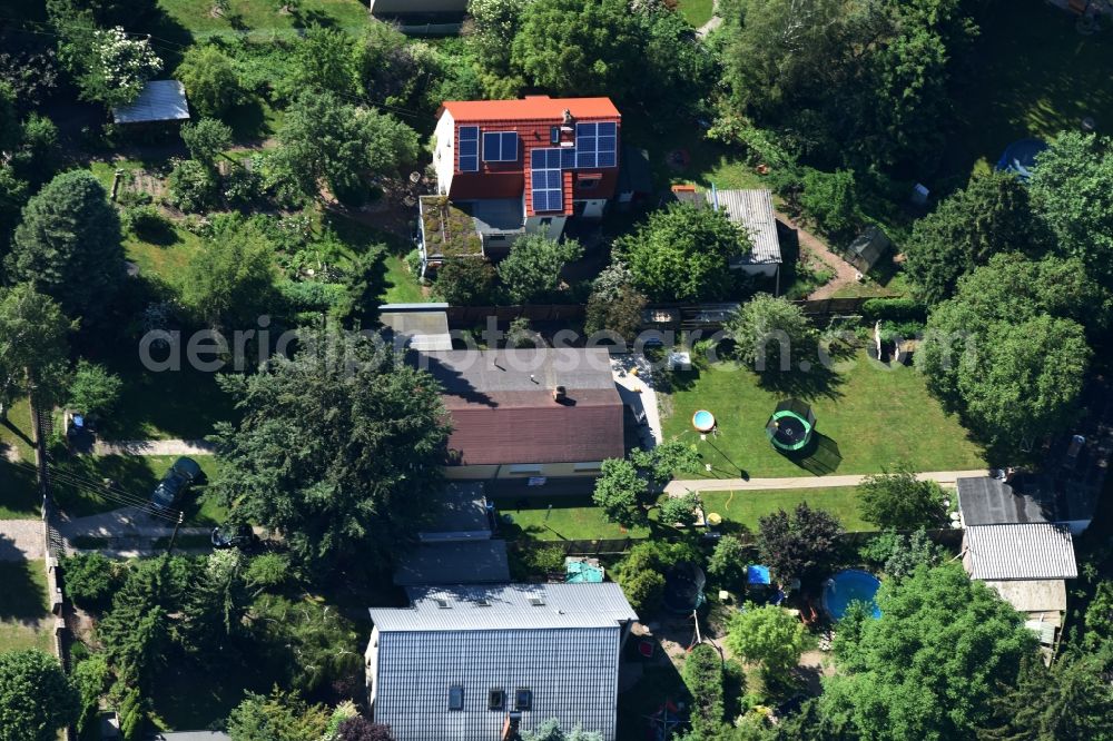 Aerial image Berlin - Single family house residential area at the Bergedorfer road in 12621 BERLIN Kaulsdorf south