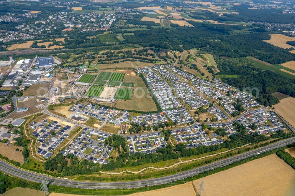 Aerial photograph Dortmund - Single-family residential area of settlement Brackeler Feld in the district Brackel in Dortmund in the state North Rhine-Westphalia, Germany