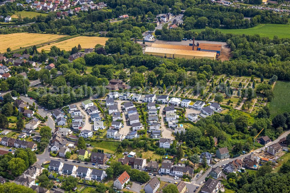 Castrop-Rauxel from the bird's eye view: Single-family residential area of settlement on street Am Scheitensberg in Castrop-Rauxel at Ruhrgebiet in the state North Rhine-Westphalia, Germany