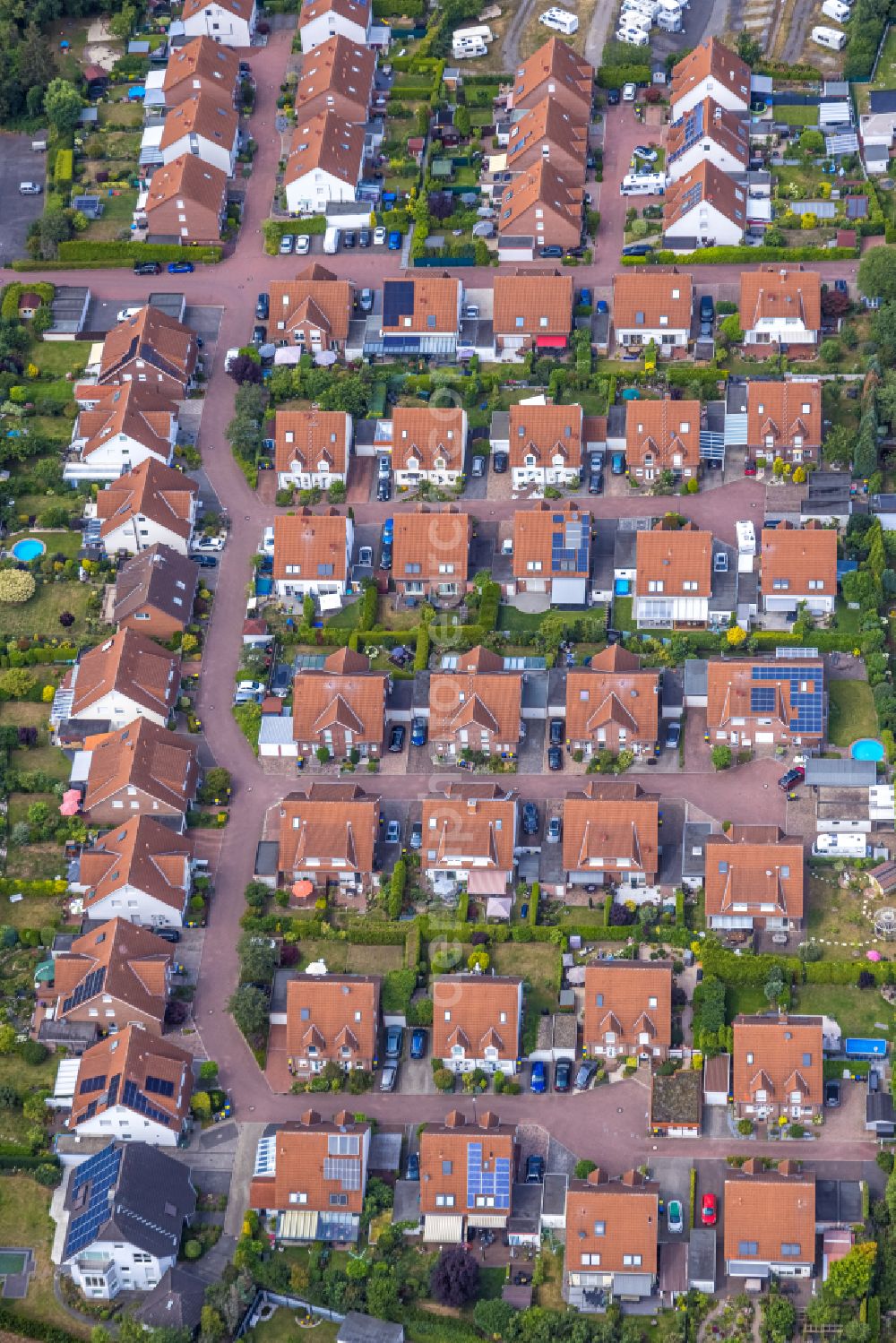 Aerial image Castrop-Rauxel - Single-family residential area of settlement on street Messenkamp in Castrop-Rauxel at Ruhrgebiet in the state North Rhine-Westphalia, Germany