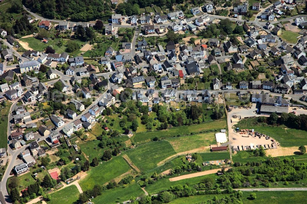 Aerial photograph Dahlheim - Single-family residential area of settlement in Dahlheim in the state Rhineland-Palatinate