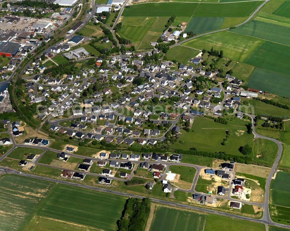 Denzen, Kirchberg (Hunsrück) from the bird's eye view: Single-family residential area of settlement in Denzen, Kirchberg (Hunsrueck) in the state Rhineland-Palatinate