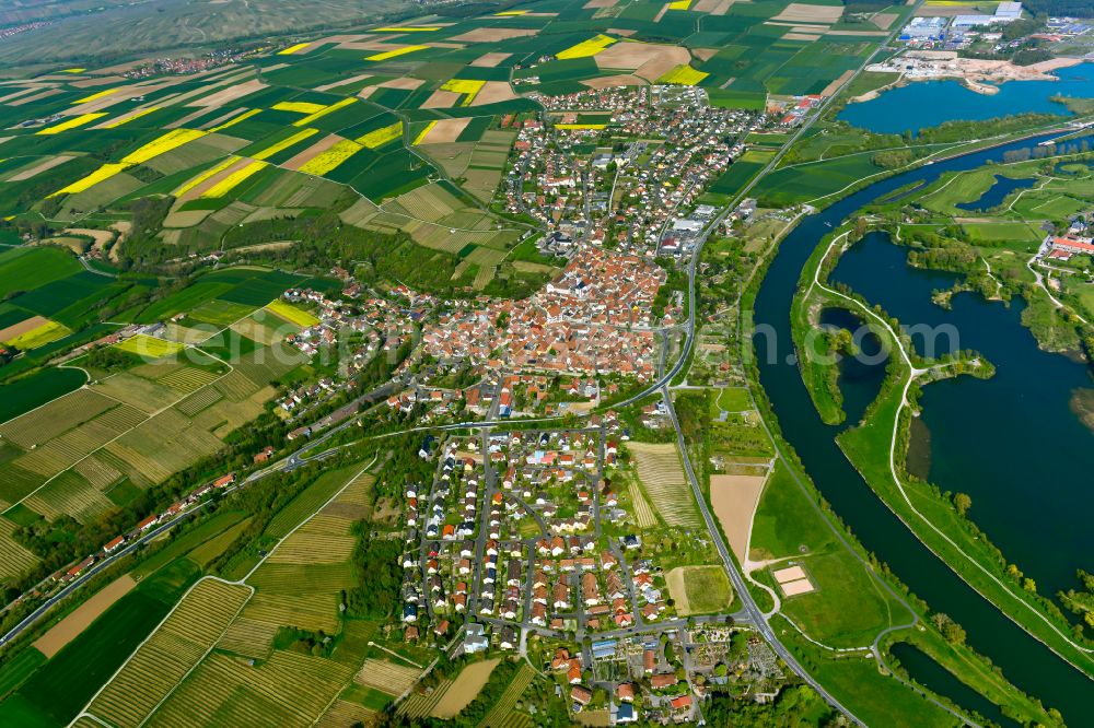 Aerial photograph Dettelbach - Single-family residential area of settlement in Dettelbach in the state Bavaria, Germany