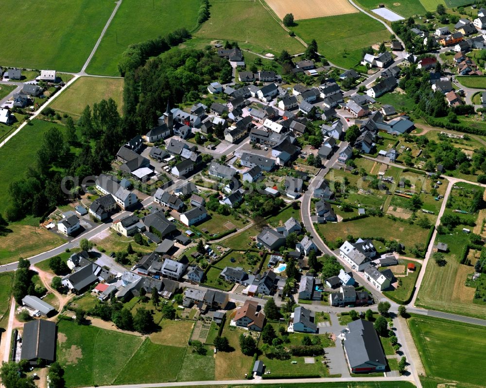 Dichtelbach from the bird's eye view: Single-family residential area of settlement in Dichtelbach in the state Rhineland-Palatinate