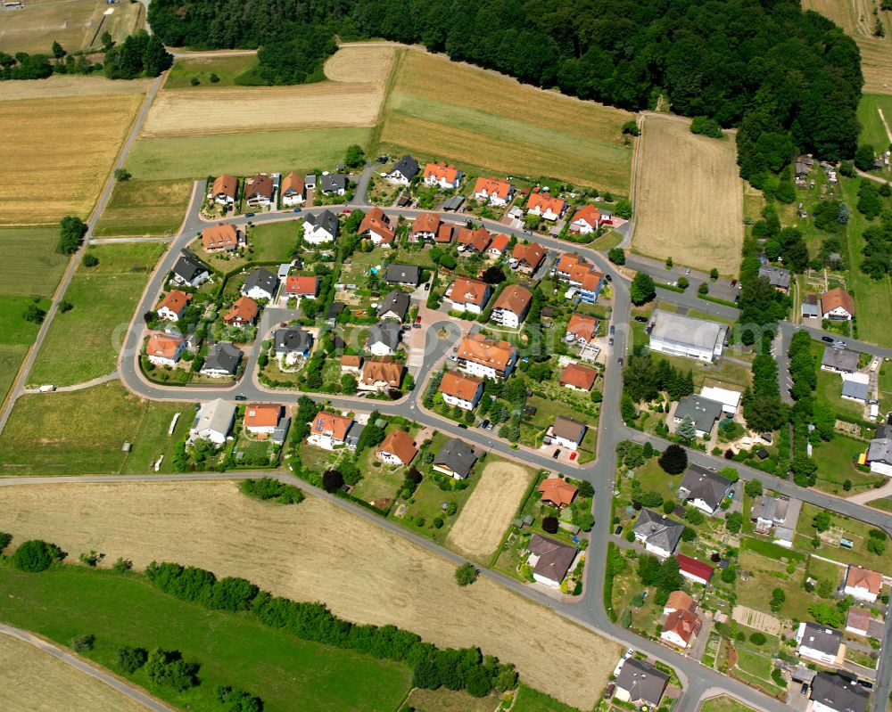 Edingen from the bird's eye view: Single-family residential area of settlement in Edingen in the state Hesse, Germany