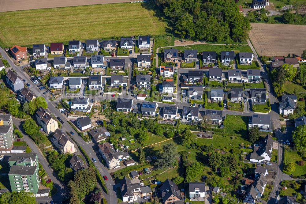 Wengern from the bird's eye view: Single-family residential area of settlement Auf dem Elberg in Wengern in the state North Rhine-Westphalia, Germany