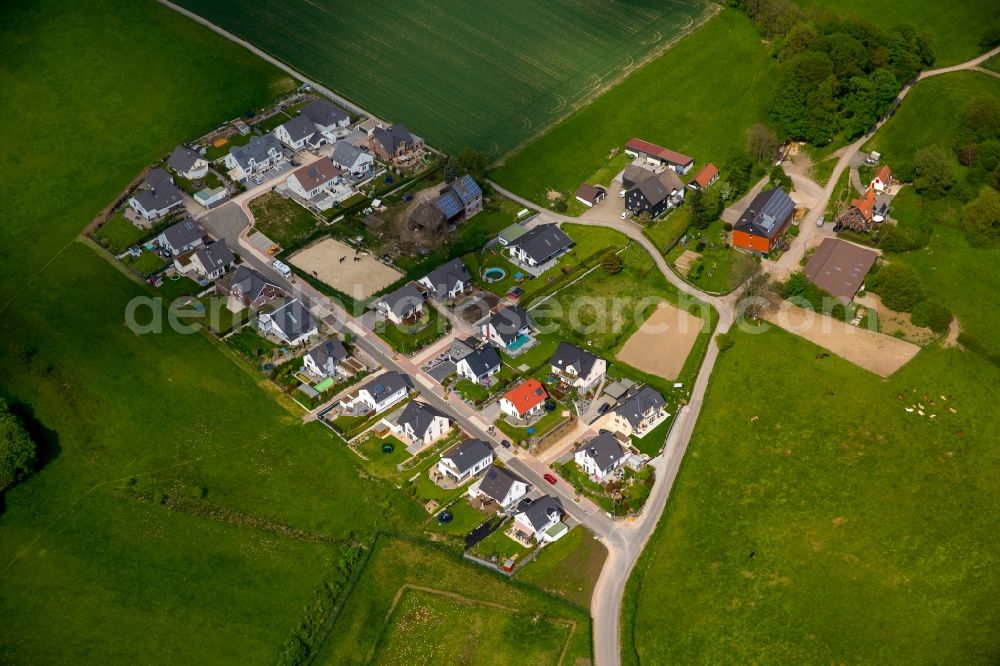 Ennepetal from the bird's eye view: Single-family residential area of settlement Walter-Sondermann-Strasse in Ennepetal in the state North Rhine-Westphalia