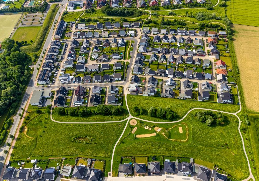 Aerial photograph Soest - Single-family residential area of settlement entlang of Ardeyweg in Soest in the state North Rhine-Westphalia, Germany