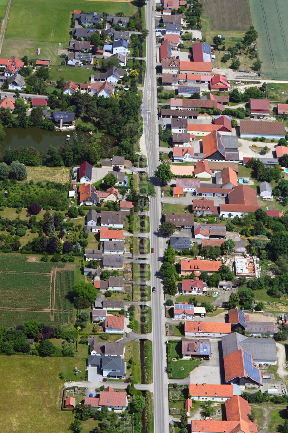 Karlshuld from above - Single-family residential area of settlement along the Ingolstadter Strasse in Karlshuld in the state Bavaria, Germany