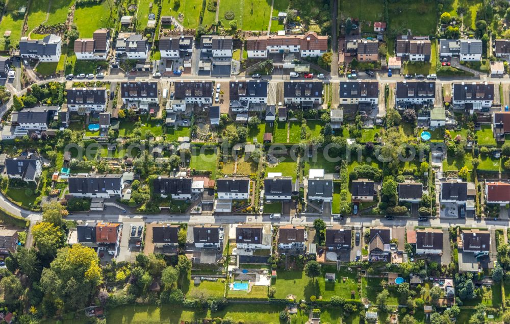 Aerial image Ennepetal - Single-family residential area of settlement along the Leibnizstrasse in Ennepetal in the state North Rhine-Westphalia, Germany