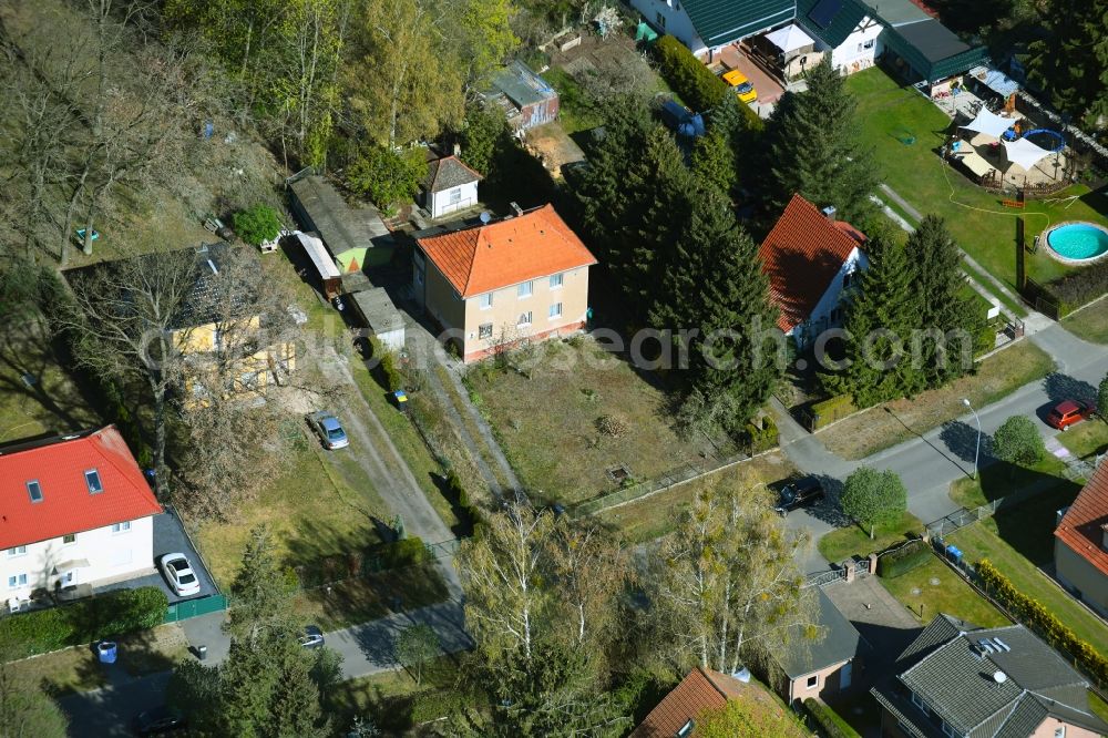 Aerial photograph Falkensee - Single-family residential area of settlement along the Mannheimer Strasse in Falkensee in the state Brandenburg, Germany