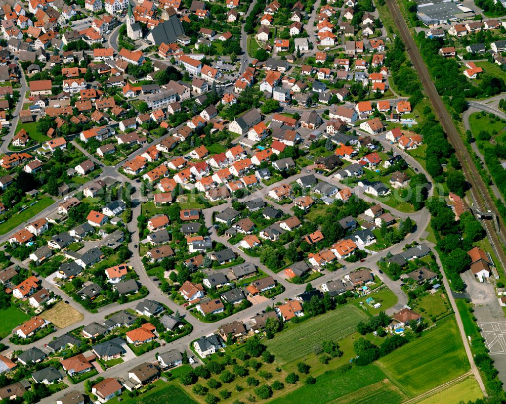 Ergenzingen from the bird's eye view: Single-family residential area of settlement in Ergenzingen in the state Baden-Wuerttemberg, Germany