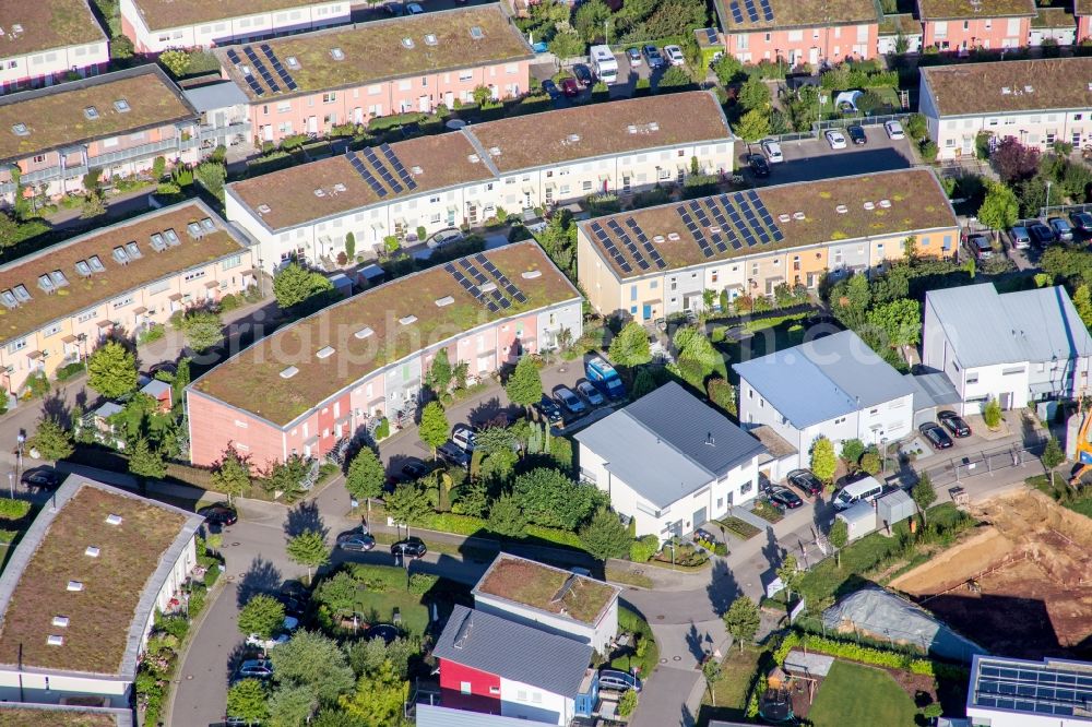 Karlsruhe from above - Single-family residential area of settlement Fuenfzig Morgen in Karlsruhe in the state Baden-Wuerttemberg, Germany