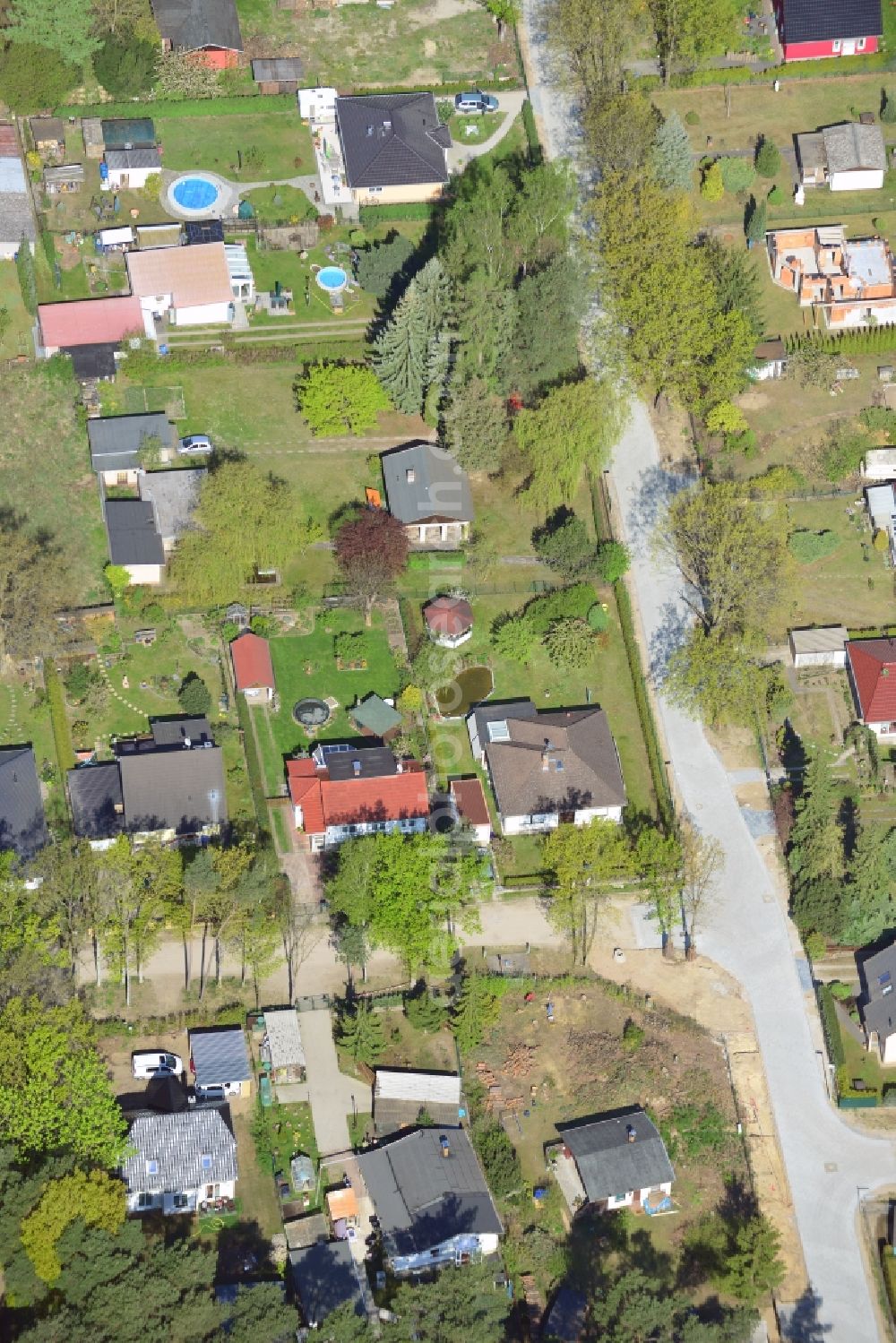 Aerial photograph Fredersdorf-Vogelsdorf - Single-family residential area of settlement in Fredersdorf-Vogelsdorf in the state Brandenburg