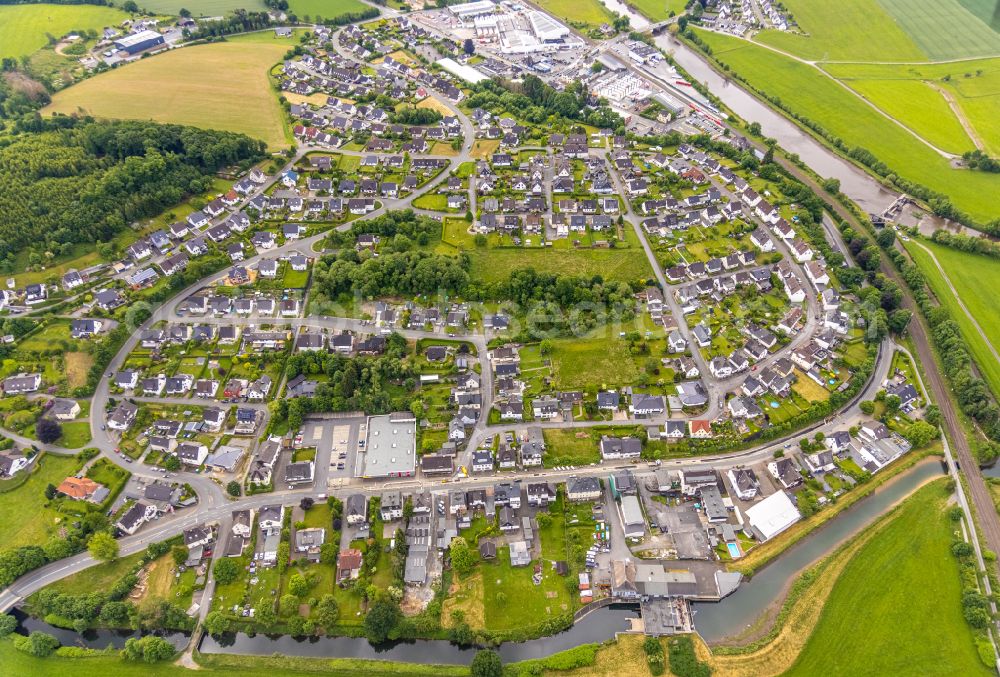 Aerial image Freienohl - Single-family residential area of settlement in Freienohl in the state North Rhine-Westphalia, Germany