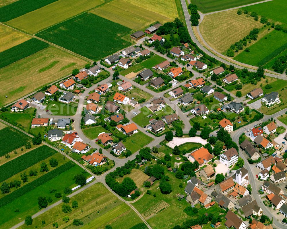 Frommenhausen from above - Single-family residential area of settlement in Frommenhausen in the state Baden-Wuerttemberg, Germany