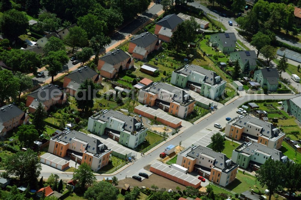 Aerial photograph Bernau - Single-family residential area of settlement a??Gartenstadt Fichtestrassea?? in Bernau in the state Brandenburg, Germany