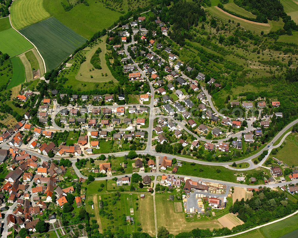 Aerial photograph Gültlingen - Single-family residential area of settlement in Gültlingen in the state Baden-Wuerttemberg, Germany