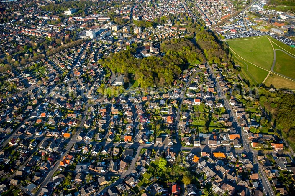 Aerial photograph Hamm - Single-family residential area of settlement Hammer Strasse between Buelowstrasse and Strackstrasse im Stadtteil Bockum-Hoevel in Hamm in the state North Rhine-Westphalia