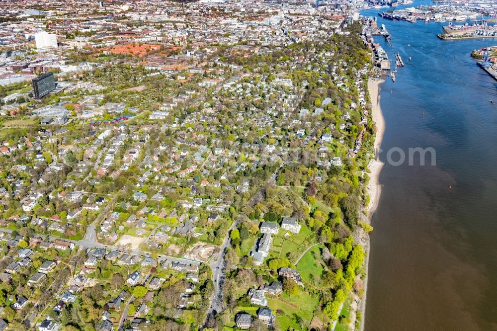 Hamburg from the bird's eye view: Single-family residential area of settlement on Hans-Leip-Ufer along the Elbchaussee in the district Othmarschen in Hamburg, Germany