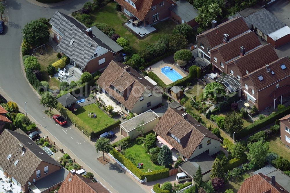 Aerial photograph Hehlingen - Single-family residential area of settlement on Bruchwiesen in Hehlingen in the state Lower Saxony