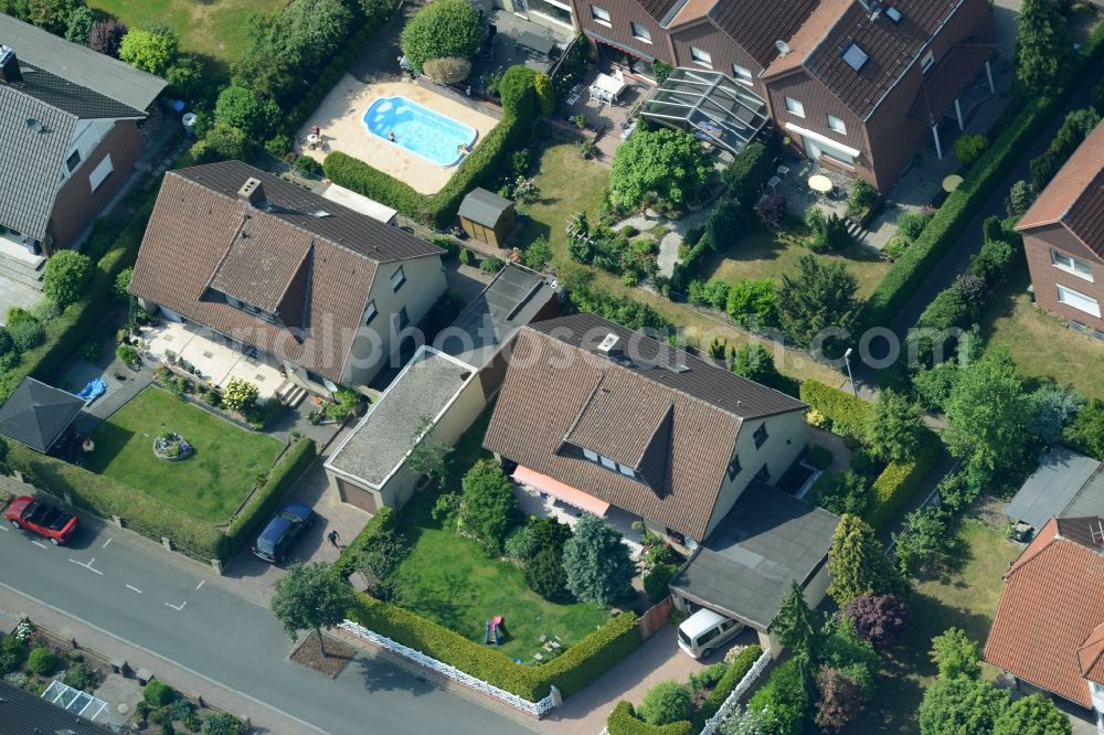 Aerial photograph Hehlingen - Single-family residential area of settlement on Bruchwiesen in Hehlingen in the state Lower Saxony