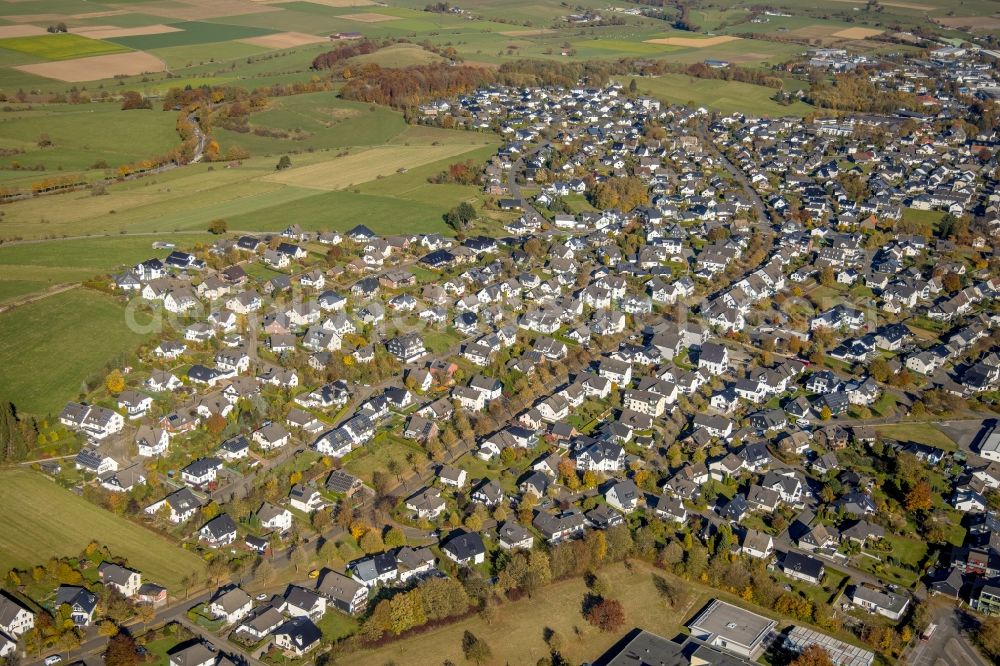 Aerial image Brilon - Single-family residential area of settlement on Hesdiner Ring in Brilon at Sauerland in the state North Rhine-Westphalia, Germany