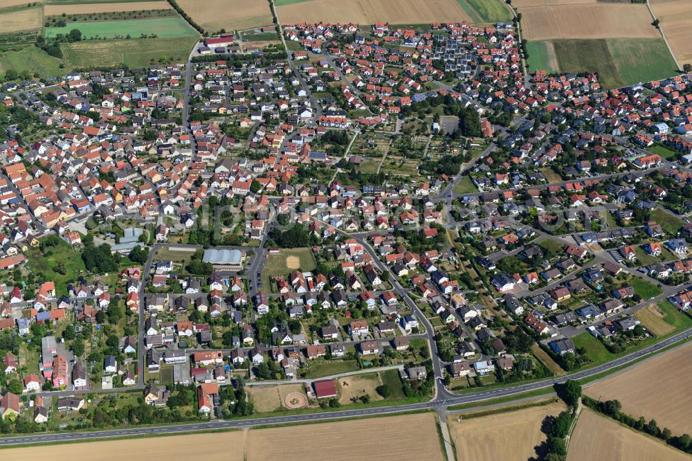 Hettstadt from the bird's eye view: Single-family residential area of settlement in Hettstadt in the state Bavaria, Germany