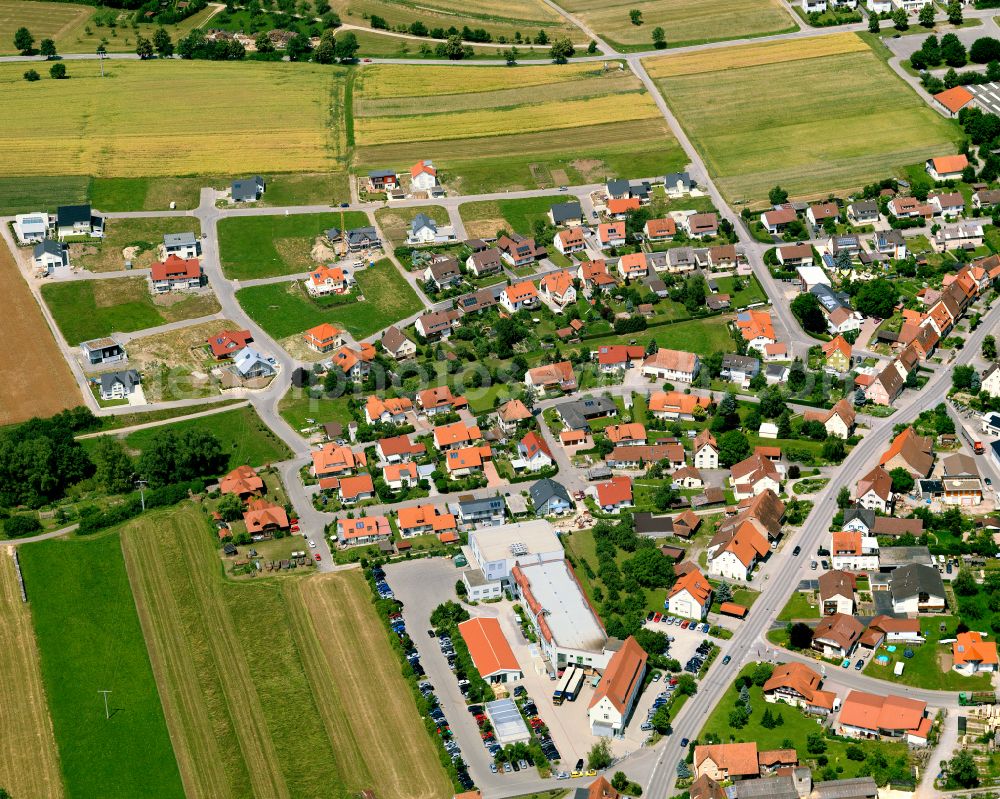 Hirrlingen from the bird's eye view: Single-family residential area of settlement in Hirrlingen in the state Baden-Wuerttemberg, Germany