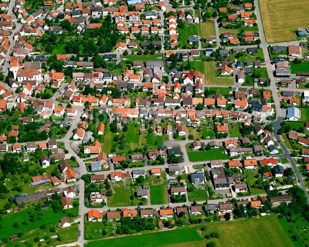 Hirrlingen from the bird's eye view: Single-family residential area of settlement in Hirrlingen in the state Baden-Wuerttemberg, Germany