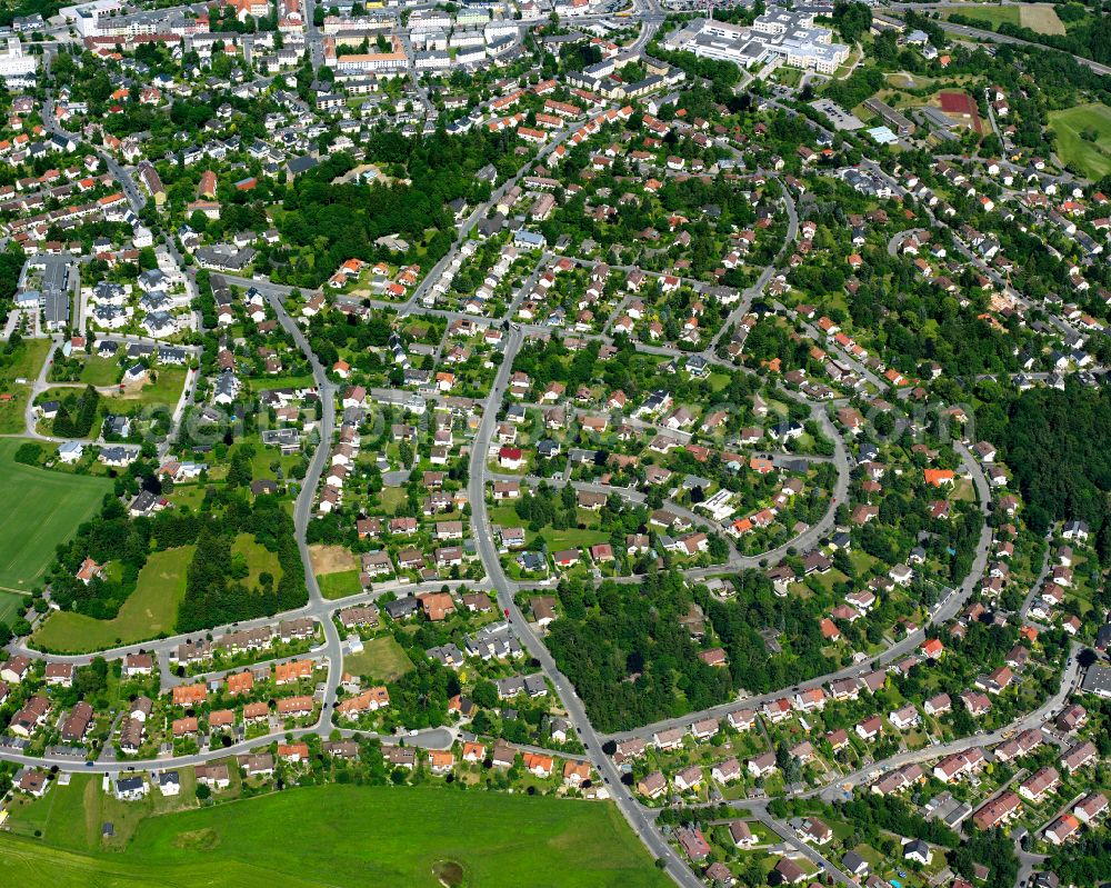 Aerial image Hof - Single-family residential area of settlement in Hof in the state Bavaria, Germany