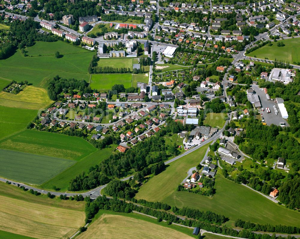 Hof from above - Single-family residential area of settlement in Hof in the state Bavaria, Germany