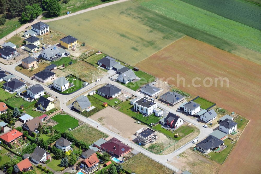 Aerial image Hohenwarthe - Single-family residential area of settlement in Hohenwarthe in the state Saxony-Anhalt