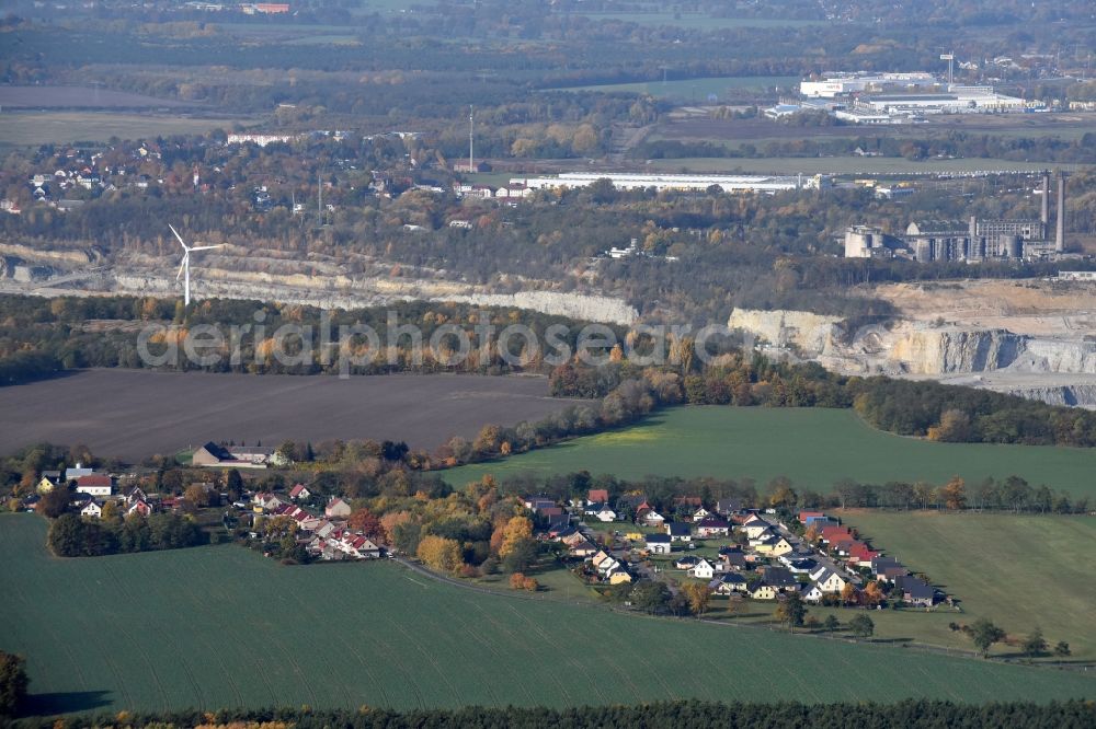 Hortwinkel from above - Single-family residential area of settlement in Hortwinkel in the state Brandenburg