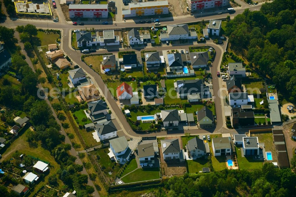 Aerial photograph Magdeburg - Single-family residential area of settlement An of Kononenbahn in the district Cracau in Magdeburg in the state Saxony-Anhalt, Germany