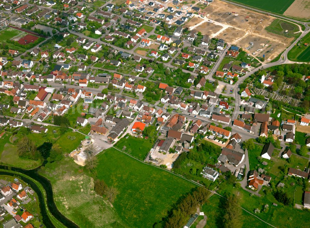 Aerial photograph Langenau - Single-family residential area of settlement in Langenau in the state Baden-Wuerttemberg, Germany