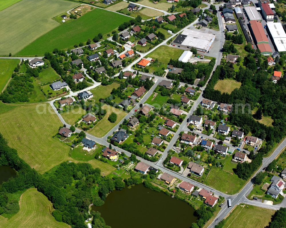 Lichtenberg from the bird's eye view: Single-family residential area of settlement in Lichtenberg Oberfranken in the state Bavaria, Germany