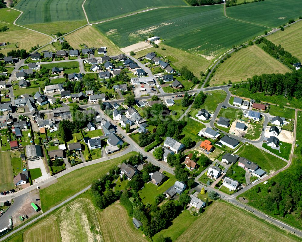 Lingerhahn from above - Single-family residential area of settlement in Lingerhahn in the state Rhineland-Palatinate, Germany