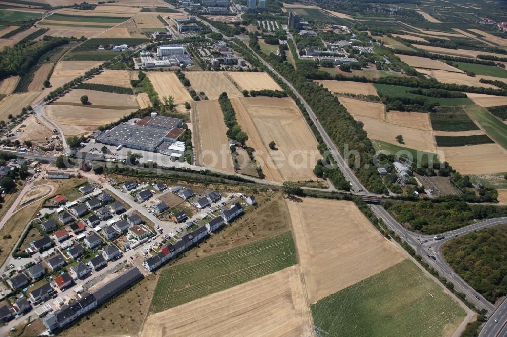 Aerial photograph Mainz - Single-family residential area of settlement in Mainz in the state Rhineland-Palatinate