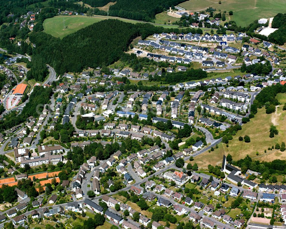 Meinerzhagen from the bird's eye view: Single-family residential area of settlement in Meinerzhagen in the state North Rhine-Westphalia, Germany