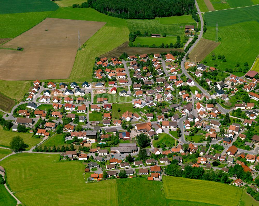 Mittelbuch from the bird's eye view: Single-family residential area of settlement in Mittelbuch in the state Baden-Wuerttemberg, Germany