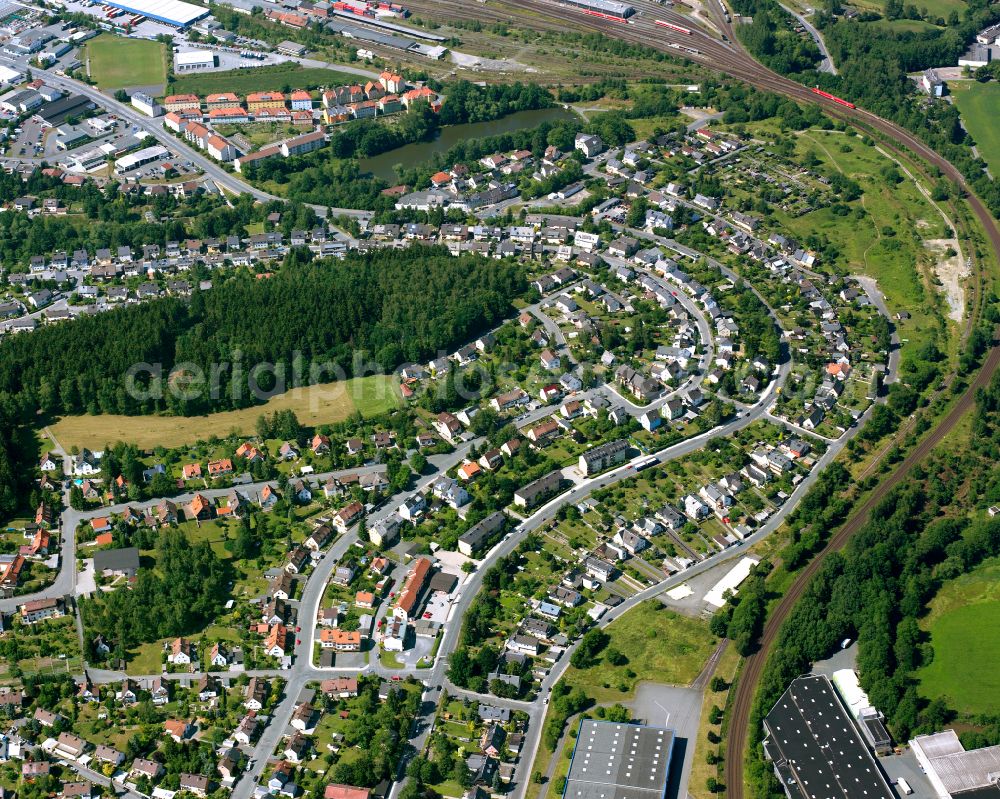 Moschendorf from the bird's eye view: Single-family residential area of settlement in Moschendorf in the state Bavaria, Germany