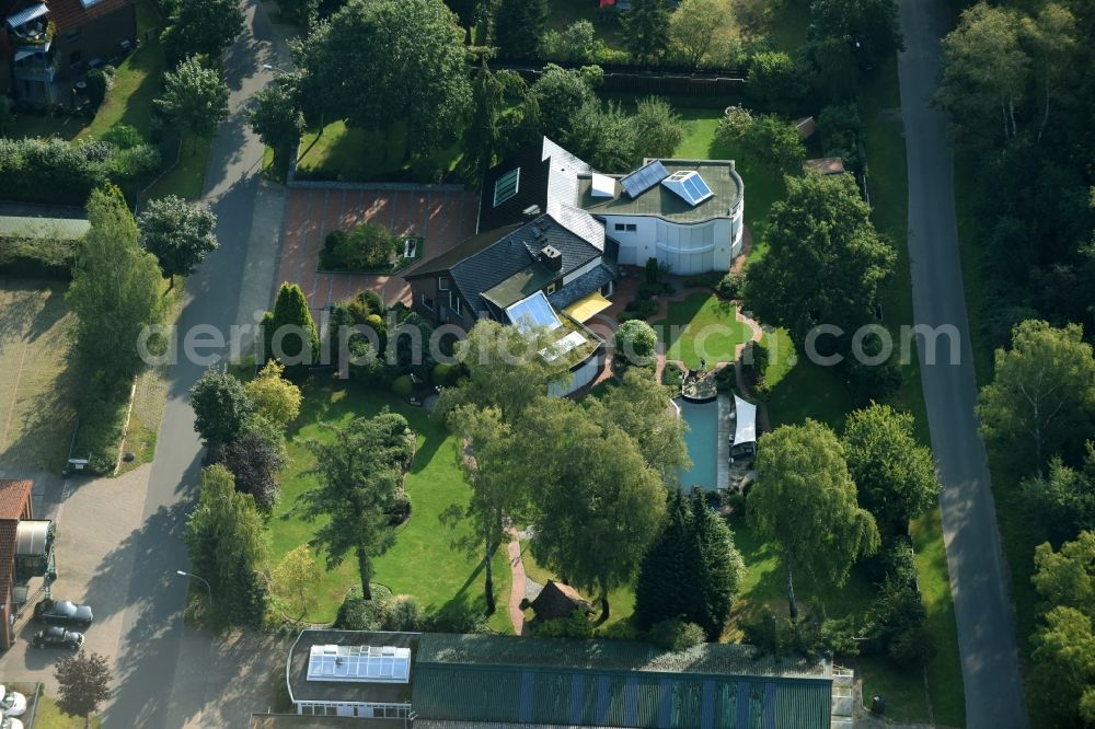 Munster from the bird's eye view: Single-family residential area of settlement An der Raubkammer in Munster in the state Lower Saxony