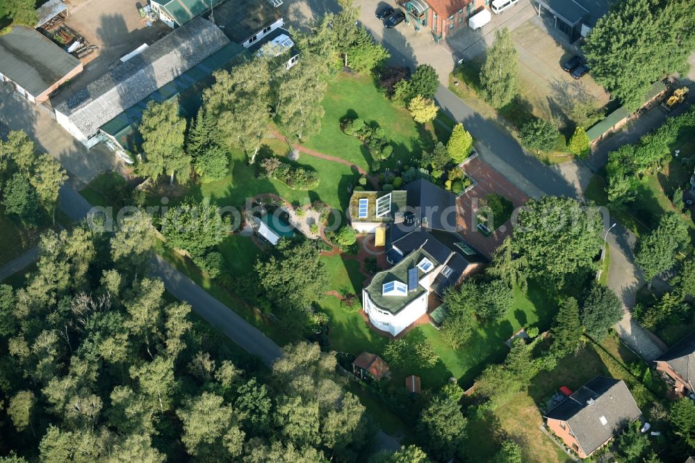 Munster from the bird's eye view: Single-family residential area of settlement An der Raubkammer in Munster in the state Lower Saxony