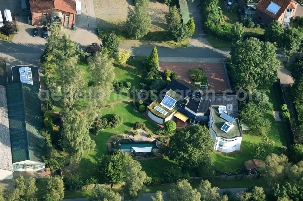 Munster from the bird's eye view: Single-family residential area of settlement An der Raubkammer in Munster in the state Lower Saxony