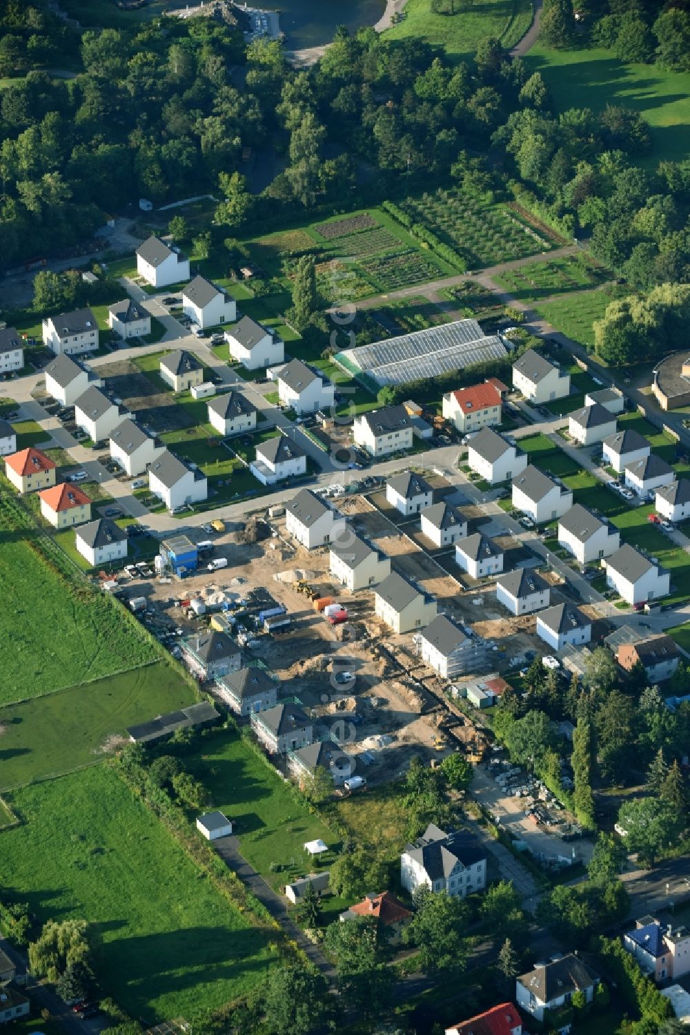 Berlin from the bird's eye view: Single-family residential area of settlement An of Neumark in Berlin, Germany