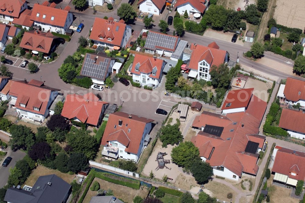 Ober-Olm from the bird's eye view: Single-family residential area of settlement in Ober-Olm in the state Rhineland-Palatinate, Germany