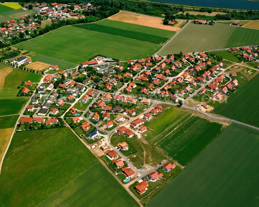 Aerial photograph Obermotzing - Single-family residential area of settlement in Obermotzing in the state Bavaria, Germany